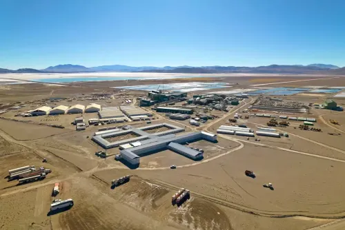 Illustrative image for the news: Metallic Minerals Maintain Export Leadership as Lithium Reaches Monthly Record | Panorama Minero