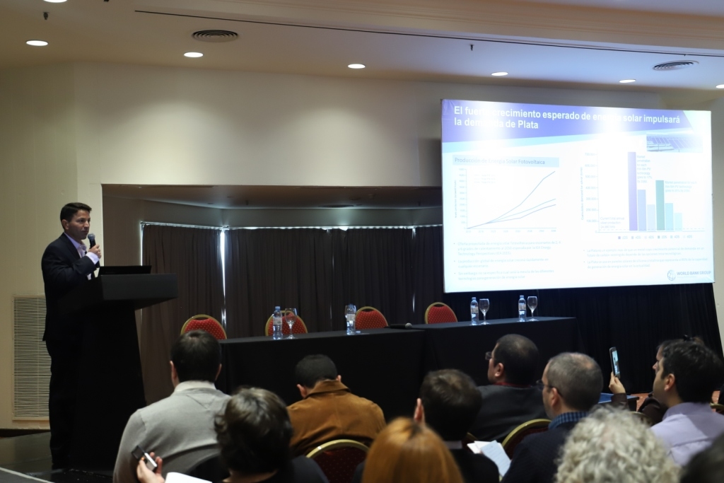 Imagen ilustrativa para la noticia: Pan American Silver realizó un encuentro sobre los usos industriales de la plata | Panorama Minero