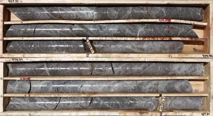 Pampa Metals: Wide interval of excellent grade copper-gold mineralization at Piuquenes