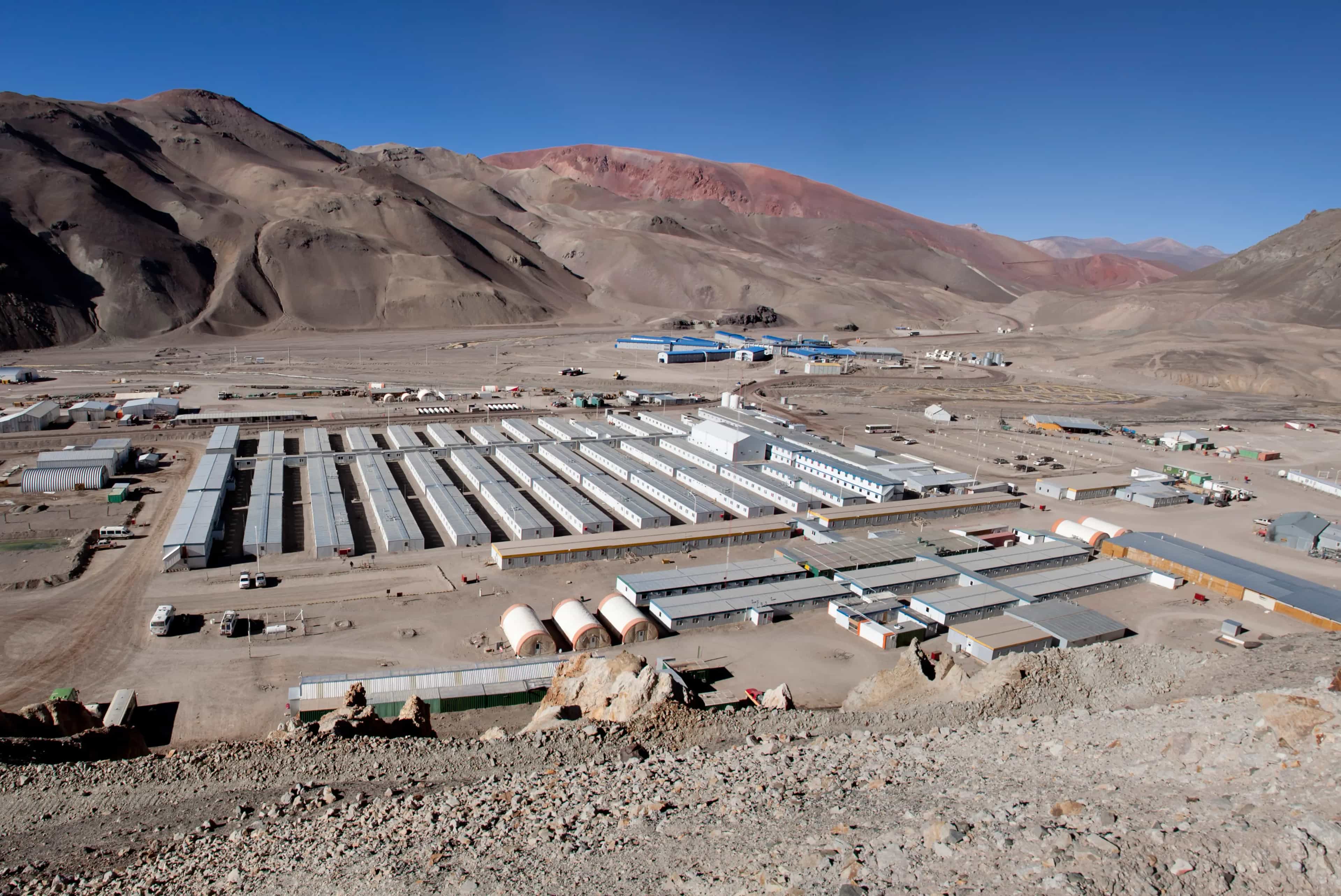 Illustrative image for the article: Veladero Dismantles Original Camp and Achieves 100% Module Reuse