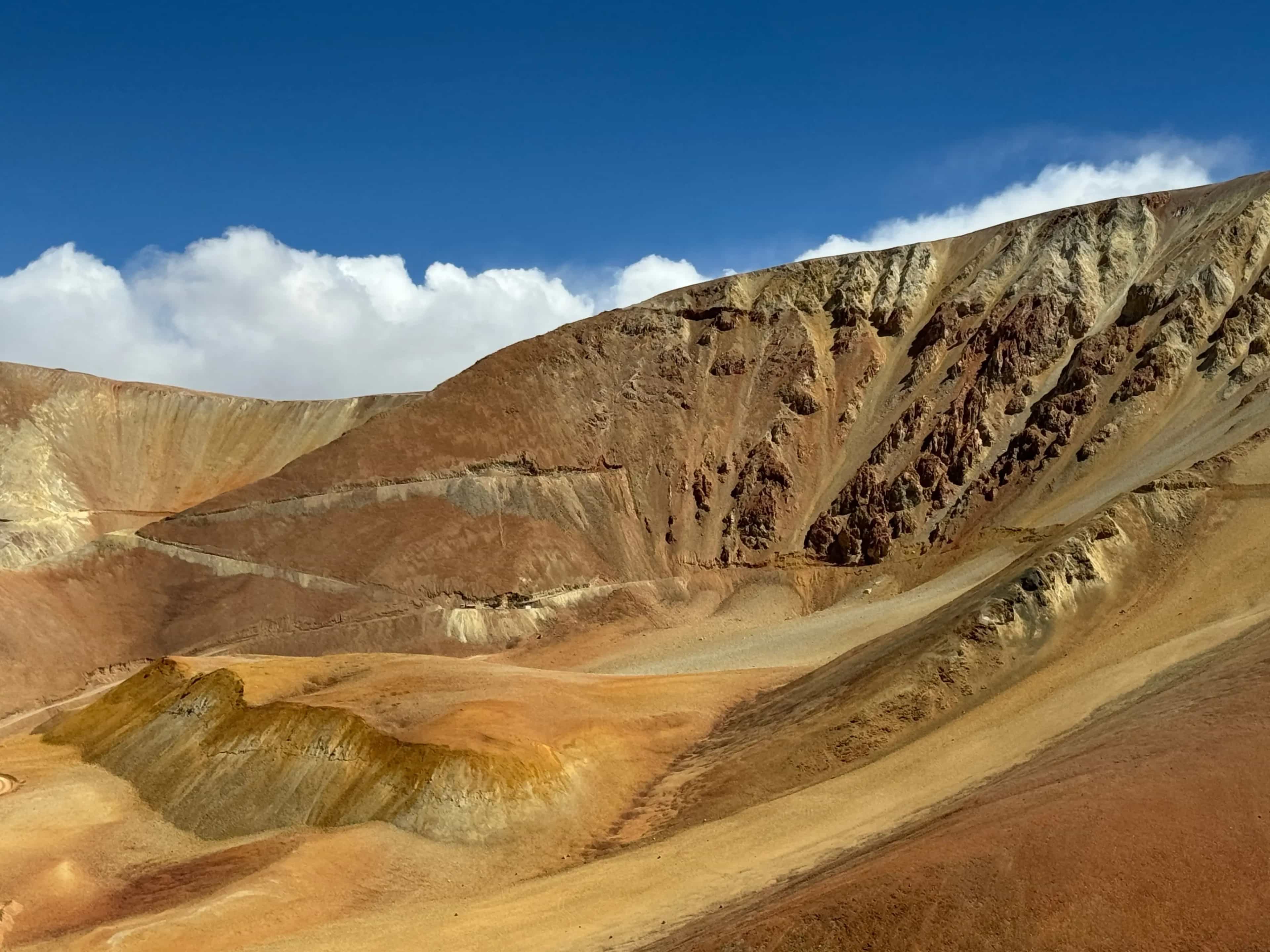 Filo Sur Project: New Geophysical Target on Trend with Filo Del Sol