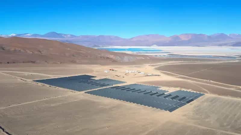 Imagen ilustrativa para el artículo: ERGY se convierte en la primera empresa del NOA en certificar ISO 9001:2015 para auditorías en parques fotovoltaicos
