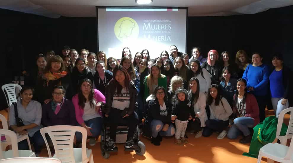 Imagen ilustrativa para la noticia: Se presentó en Expo Patagonia Minera el seminario «Mujeres Trabajando en Minería» | Panorama Minero