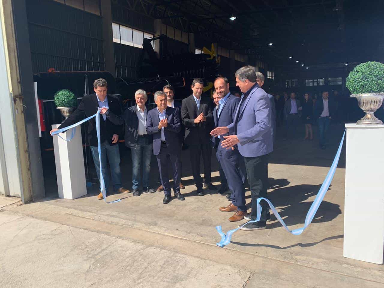 Imagen ilustrativa para el artículo: Argpex inauguró la primera fábrica en Argentina de tuberías de polietileno reticulado