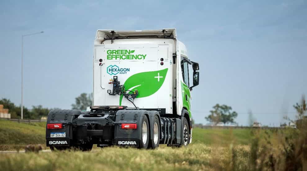 Scania presentó en Expoagro una mochila que duplica la autonomía de su línea Green Efficiency