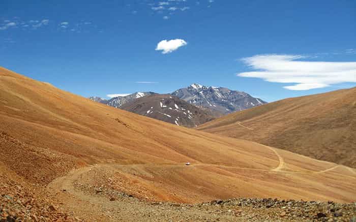 Los Azules: Nuevas inversiones de Stellantis y Nuton en McEwen Copper 