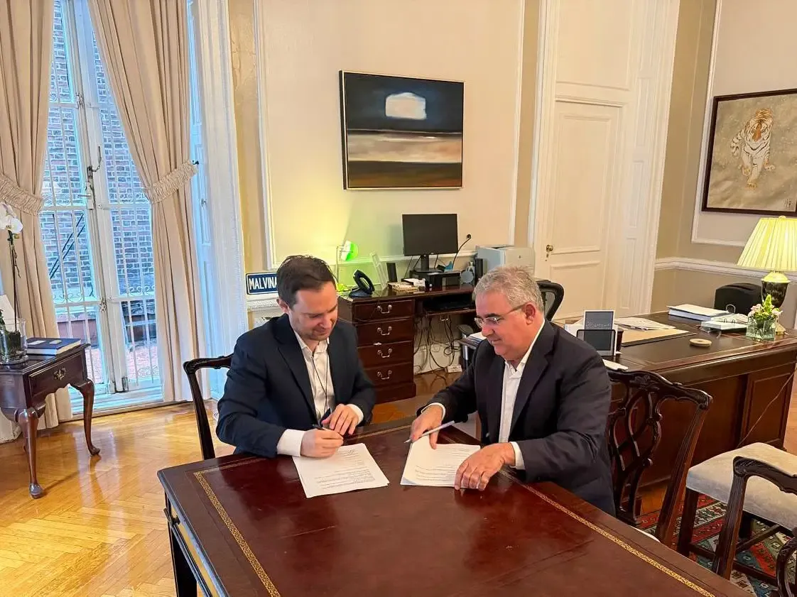 American Minerals y Catamarca firman acuerdo de cooperación para la exploración de tierras raras