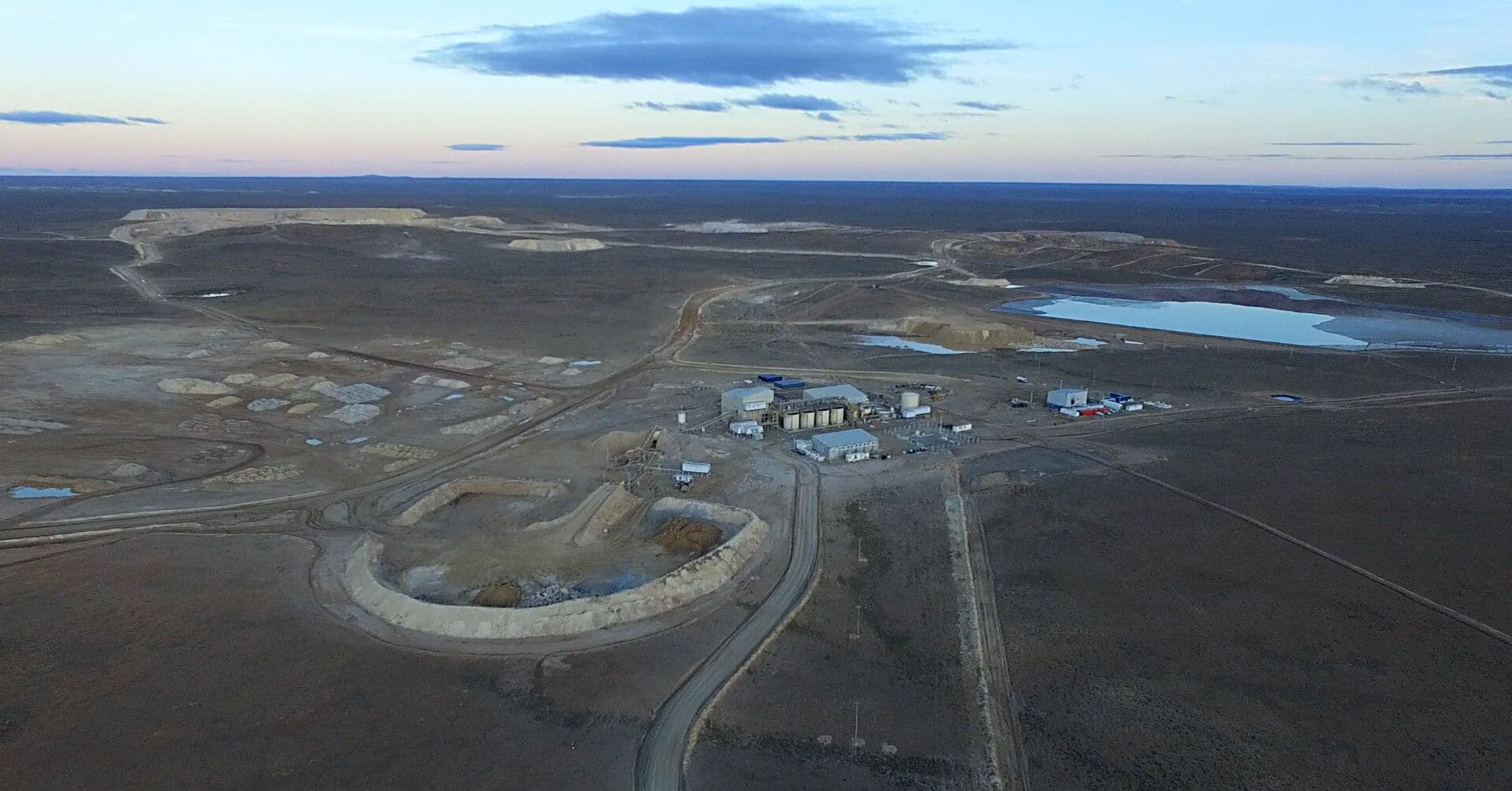 Minera Don Nicolás firma acuerdo de opción con Cerro Vanguardia S.A, para la venta de sus propiedades de exploración Michelle