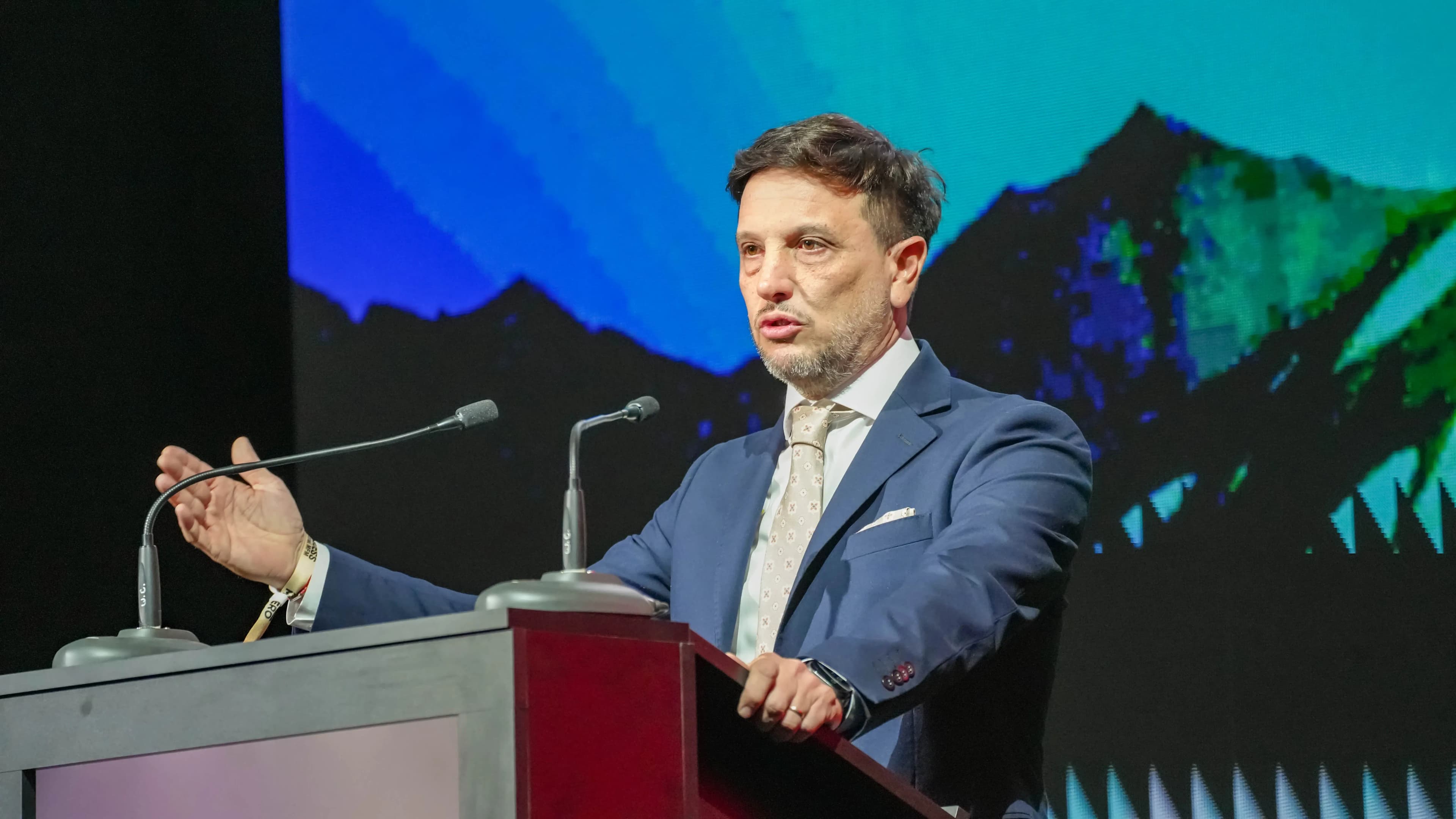 San Juan pidió acelerar las inversiones mineras y presentó una zona franca para el norte de la provincia