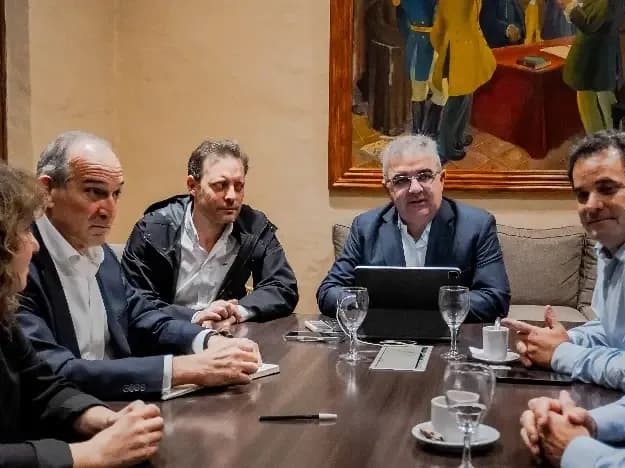 Ejecutivos de Glencore se reunieron con el gobernador Raúl Jalil tras anunciar la reactivación de Alumbrera