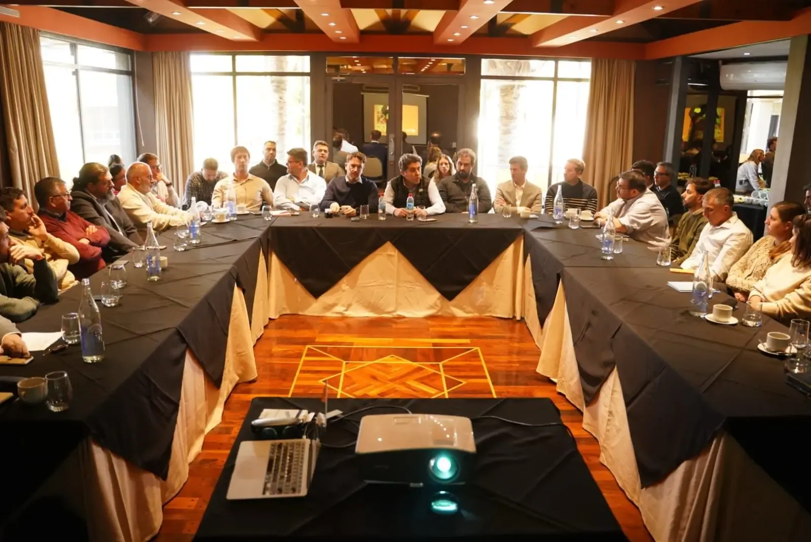 The Government of San Juan Engaged in Dialogue with Mining Supplier Chambers