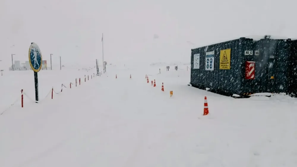Illustrative image for the news: El Pachón: Planning and Response during an Extreme Winter | Panorama Minero