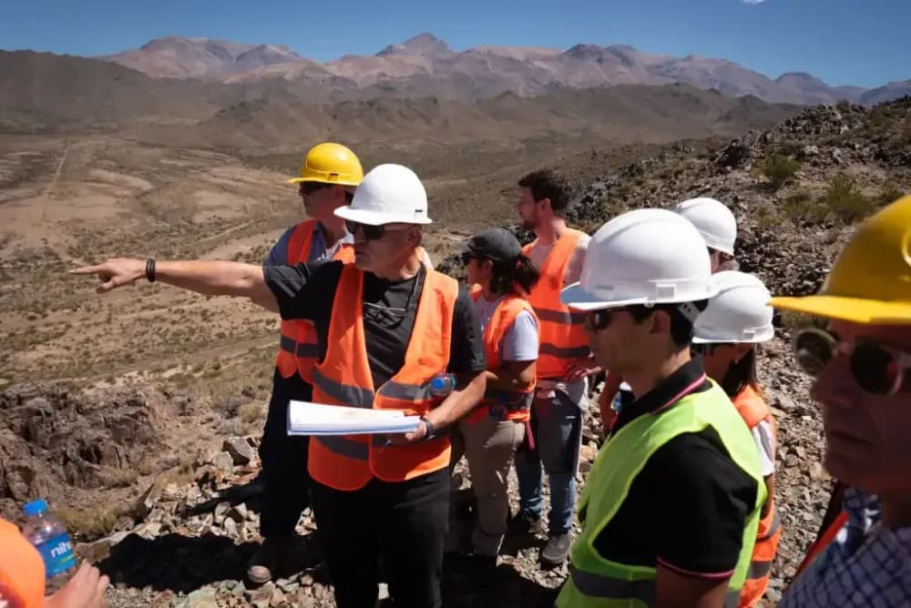 Illustrative image for the news: Mendoza in the Final Countdown: PSJ's Public Hearing and the Dream of Argentine Copper | Panorama Minero