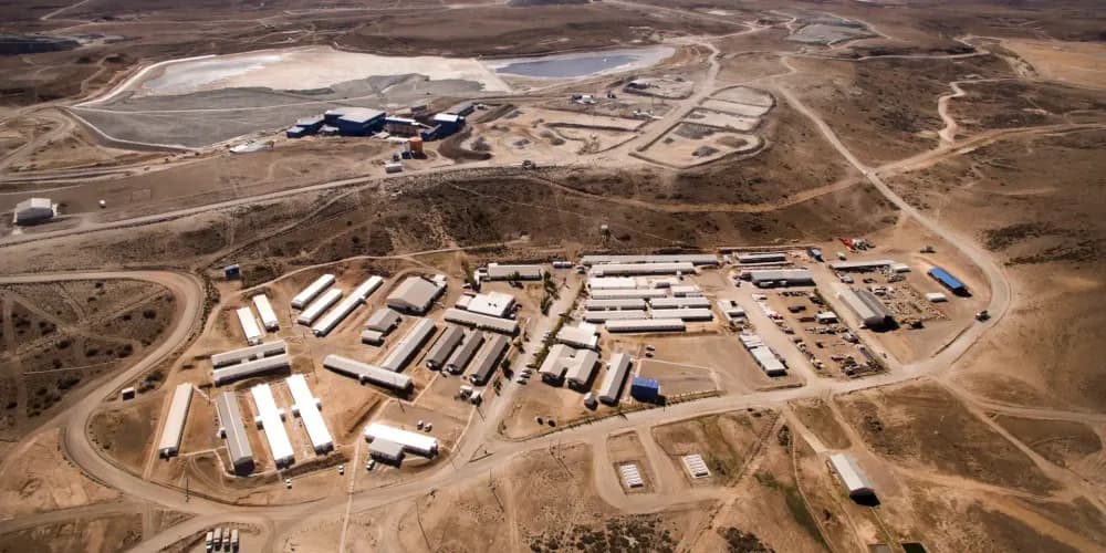 Illustrative image for the news: Peru Ramps Up Mining Exports to Argentina With 70% Surge in 2024 | Panorama Minero