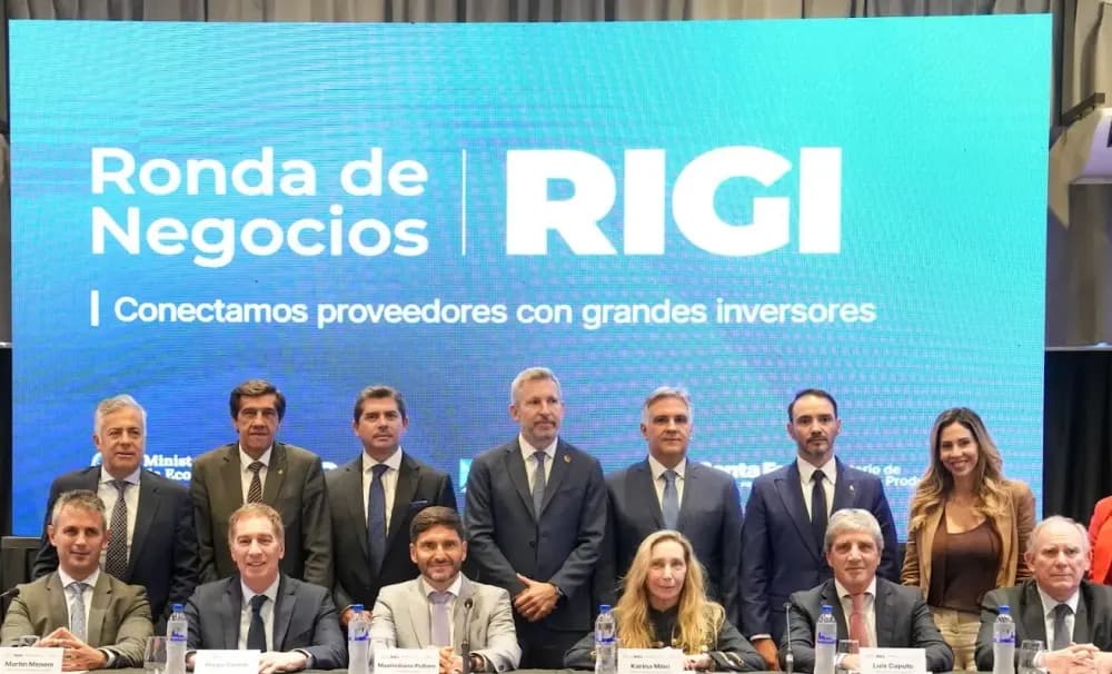 Illustrative image for the news: Mining Brings Supplier Development to the National Agenda: RIGI Business Roundtable Draws 1,800 Companies to Santa Fe and Opens a New Debate on Argentine Industry