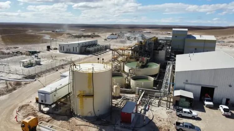 Imagen ilustrativa para la noticia: Mina Don Nicolás: Cerrado Gold Anunció Resultados de Producción del Primer Trimestre de 2025 | Panorama Minero