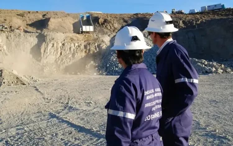 Imagen ilustrativa para la noticia: Sociedad anónima, código minero y regalías: las tres claves del giro minero neuquino | Panorama Minero