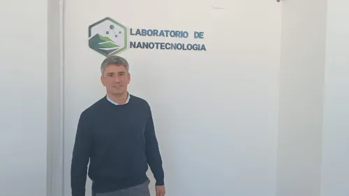 Illustrative image for the news: Innovation: The Laboratory Transforming Argentine Mining at the Nanoscale | Panorama Minero