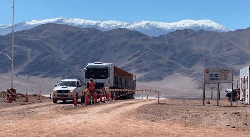 Illustrative image for the news: Eramine Completes the First Export of Lithium Carbonate Produced in Salta | Panorama Minero