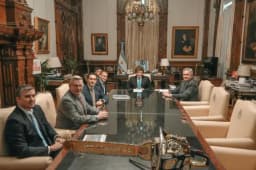 Illustrative image for the news: Mining on the National Agenda: Vicuña Presents Progress to President Javier Milei