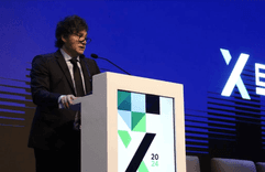 Imagen ilustrativa para la noticia: En medio del debate por la Ley Bases, Milei defendió la política económica en Expo EFI