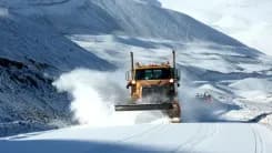 Imagen ilustrativa para la noticia: Con una inversión de $400 millones, se mejorarán 300 km de caminos mineros | Panorama Minero