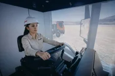 Imagen ilustrativa para la noticia: Vicuña incorpora los primeros operarios de maquinaria pesada | Panorama Minero