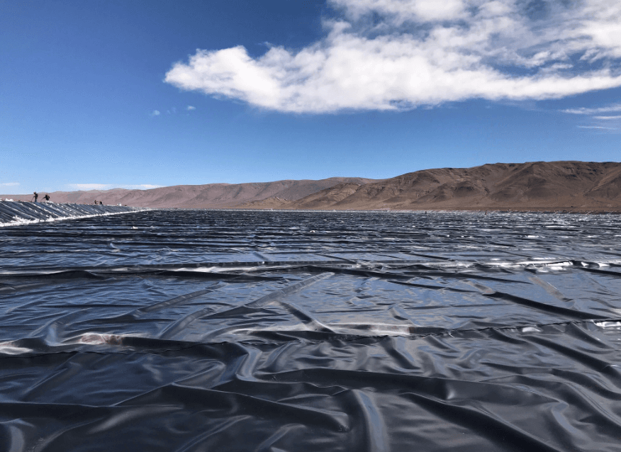 Imagen ilustrativa para la noticia: Pese a las inclemencias climáticas, Minera Exar avanza en la construcción de Cauchari-Olaroz sin interrupciones | Panorama Minero