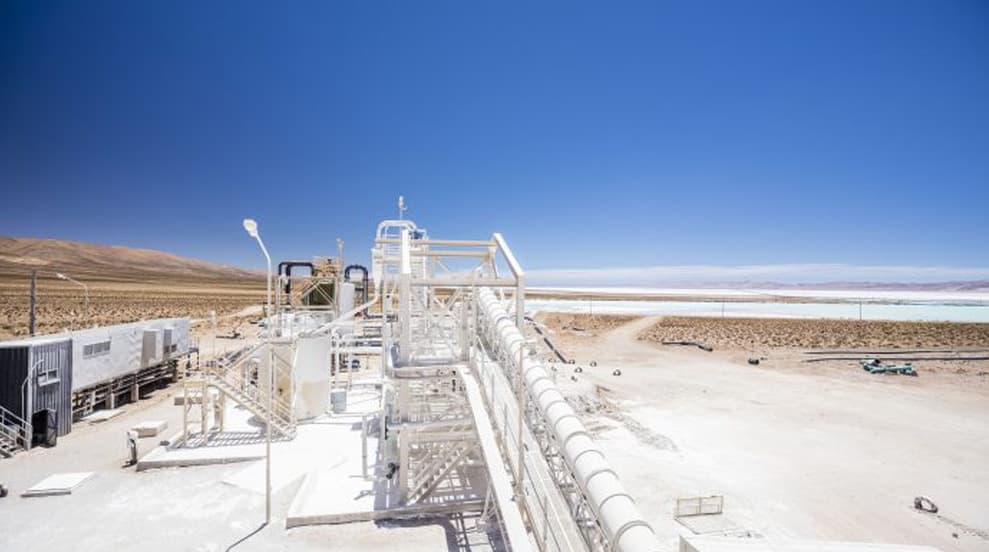 Orocobre sella acuerdos para proveer carbonato de litio grado batería a China