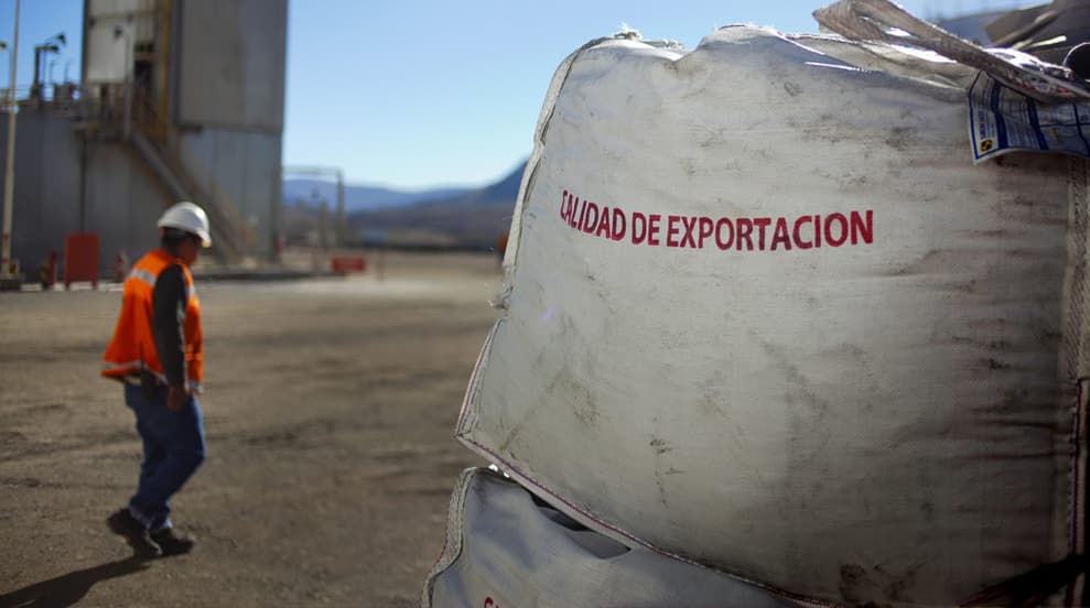 Por el COVID-19 y la cuarentena, se suspende temporalmente la actividad de algunos proyectos mineros
