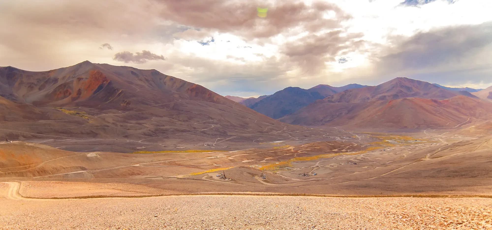 Imagen ilustrativa para la noticia: RIGI: Proyectos alcanzan los US$ 33.000 millones en minería y energía | Panorama Minero