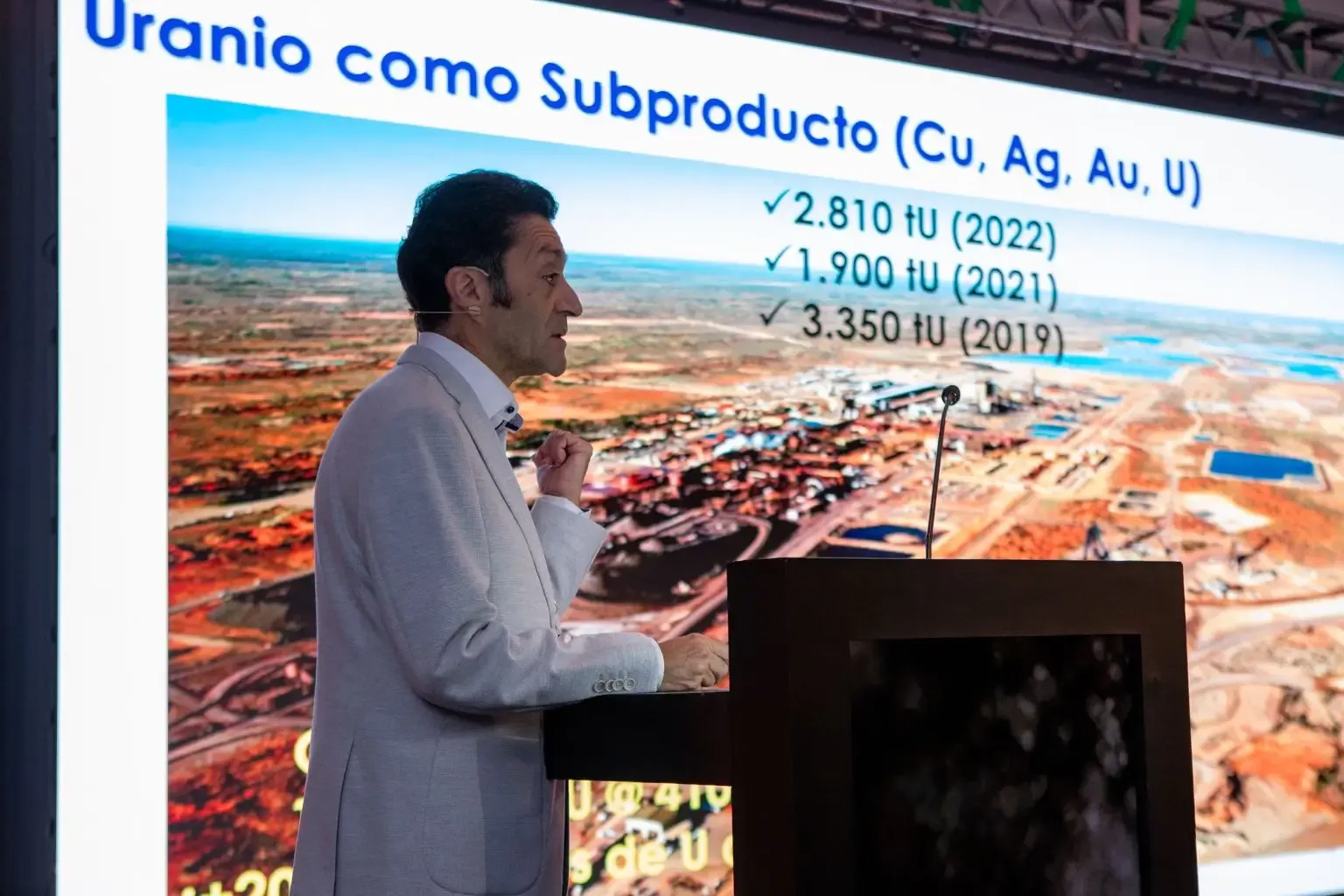 2025 marca el 60º aniversario del Uranium Red Book, con la presencia constante de Argentina en este informe internacional desde 1965