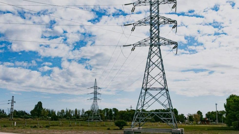 Illustrative image for the news: Five Consortiums Compete to Build a Key Power Infrastructure Project for Mining in Mendoza and Potentially San Juan | Panorama Minero
