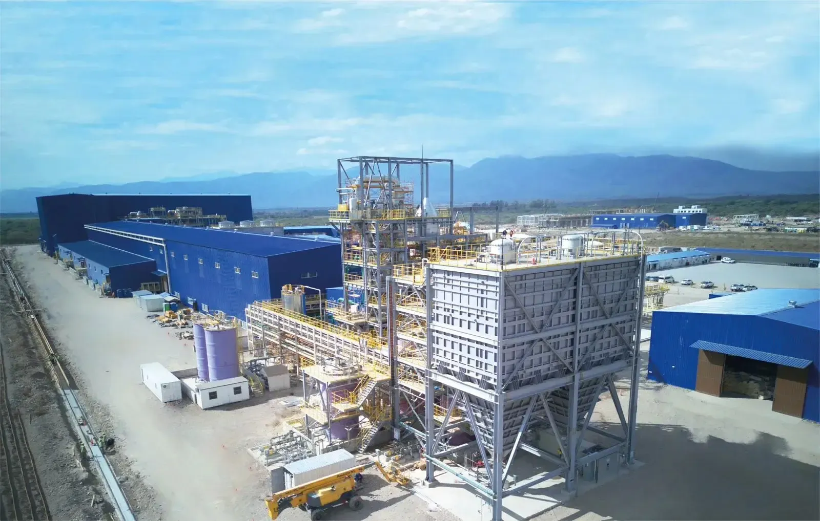 POSCO inaugura una nueva planta de carbonato de litio y proyecta llevar Sal de Oro a 100.000 toneladas