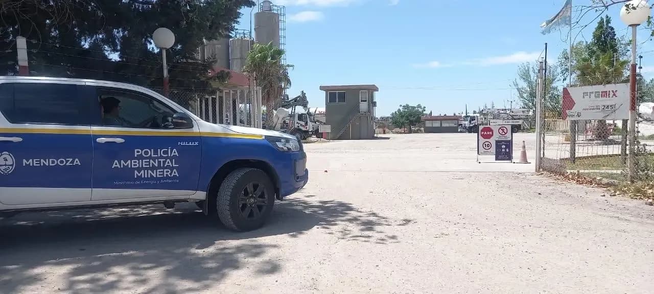 Áridos, transporte y plantas industriales: cómo la construcción quedó integrada al régimen minero mendocino