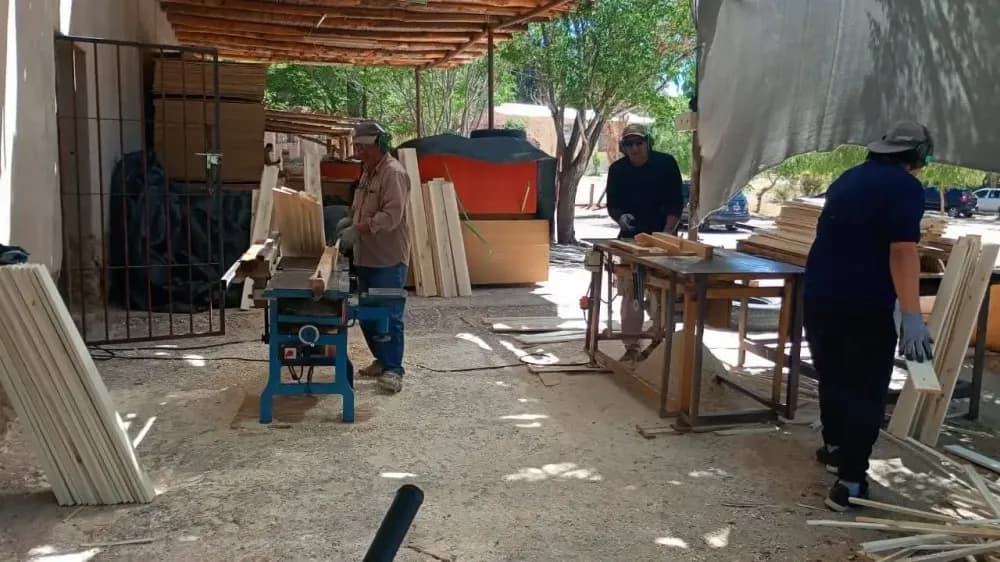 Illustrative image for the news: From Mining Unemployment to Cooperative Work: La Esperanza of Calingasta, an Experience that Turns Crisis into Production | Panorama Minero