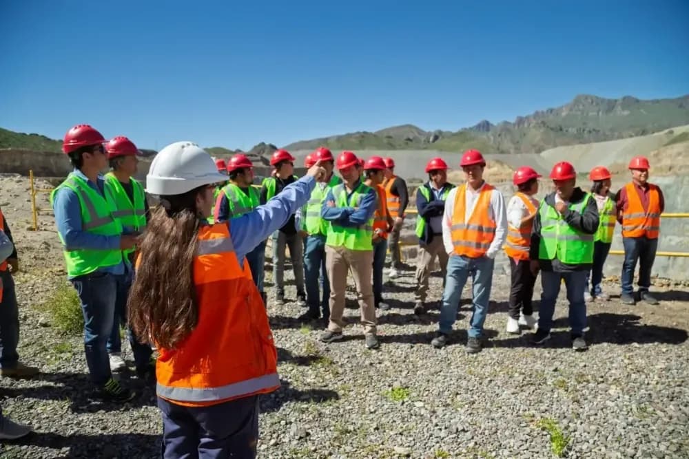 Imagen ilustrativa para la noticia: Catamarca: Integrantes de la Cámara de Proveedores Mineros de Santa María recorrieron instalaciones del Proyecto MARA | Panorama Minero