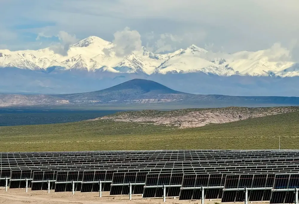 Illustrative image for the news: Mendoza Closes the Year with Key Signals for Its Productive Development | Panorama Minero