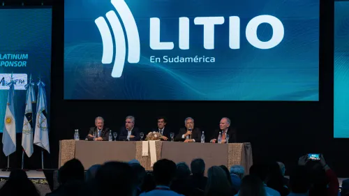 Illustrative image for the news: Governors Close International Lithium Seminar with Strong Messages for the New Stage of Mining
