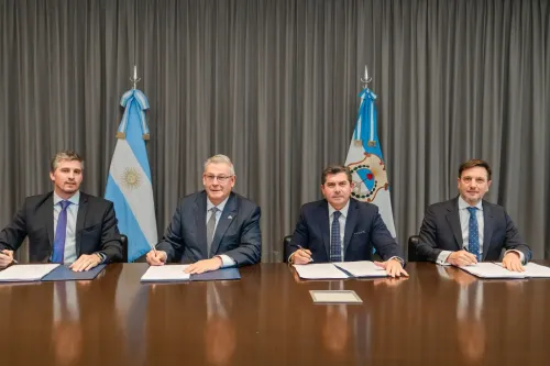 Imagen ilustrativa para la noticia: San Juan y Vicuña acuerdan un aporte anticipado de US$250 millones para obras de infraestructura | Panorama Minero