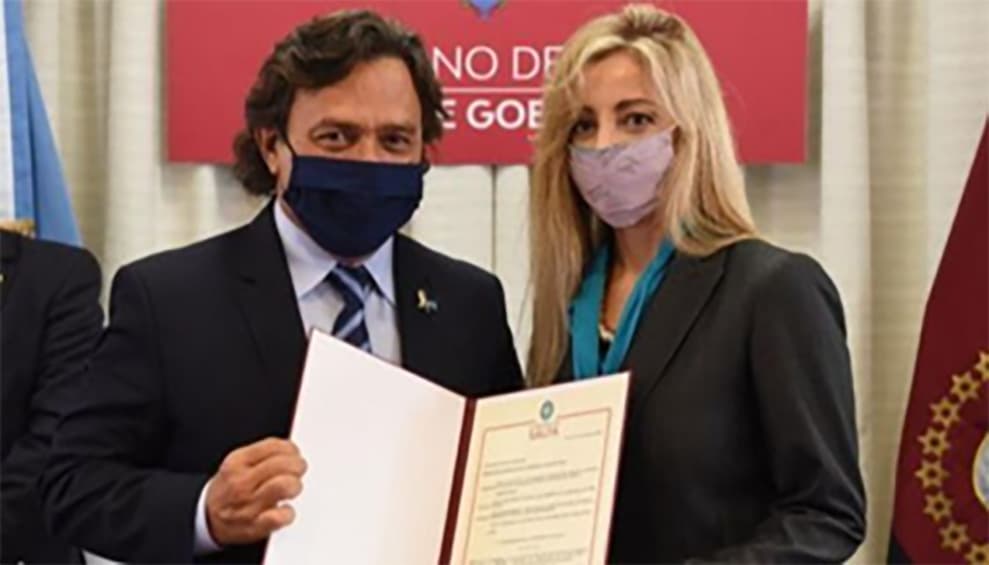 Imagen ilustrativa para la noticia: Salta: El gobernador Sáenz tomó juramento a la nueva Secretaria de Minería y Energía | Panorama Minero